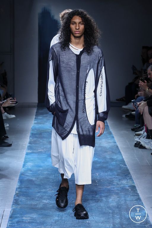 SS 26 Yohji Yamamoto Look 25