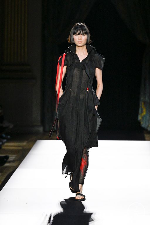 Spring-Summer 2025 Yohji Yamamoto Look 1