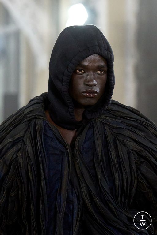 FW23 Y/PROJECT Look 72