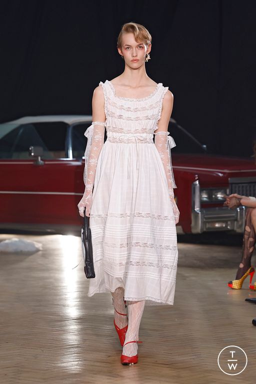 SS26 Yuhan Wang Look 14