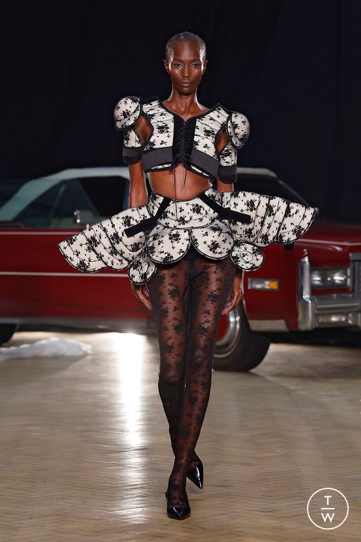 SS26 Yuhan Wang Look 21