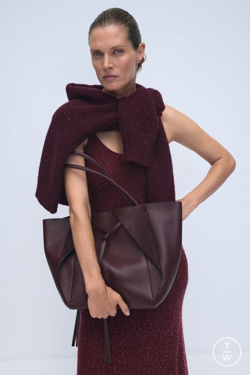 RS 26 Gabriela Hearst Look 11