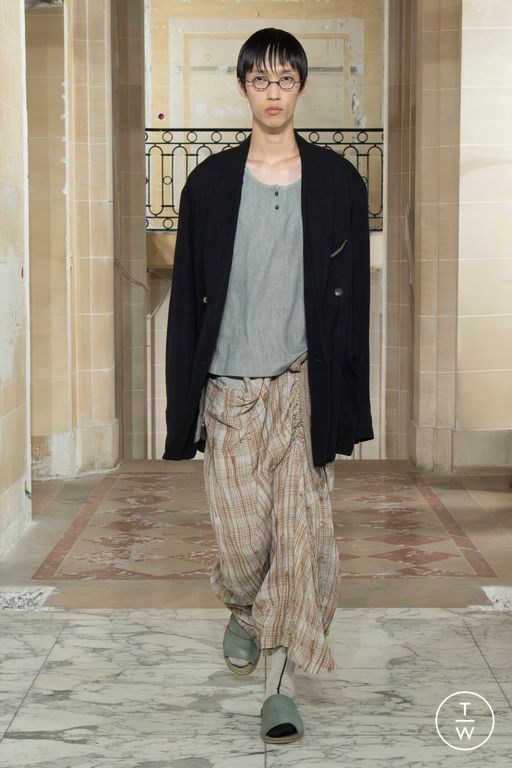 SS 26 Ziggy Chen Look 15