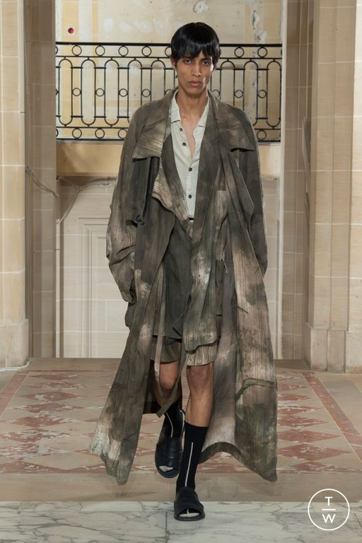 SS 26 Ziggy Chen Look 20