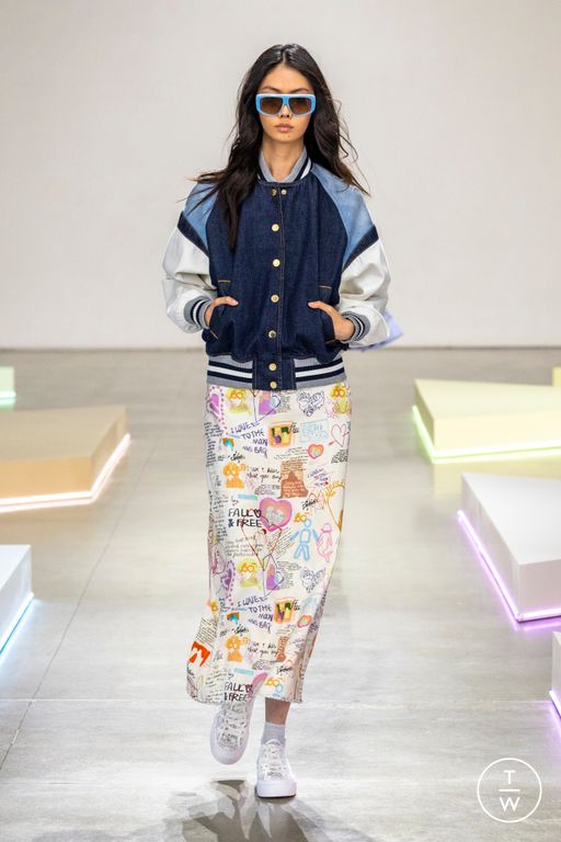 Resort 2025 Zimmermann Look 12