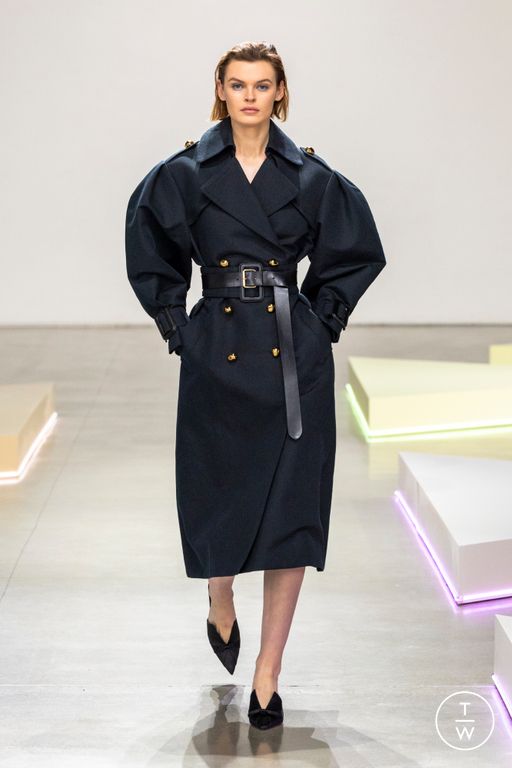 Resort 2025 Zimmermann Look 44