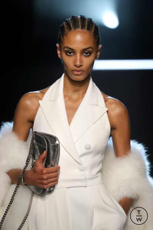 FW22 Michael Kors Collection Look 1
