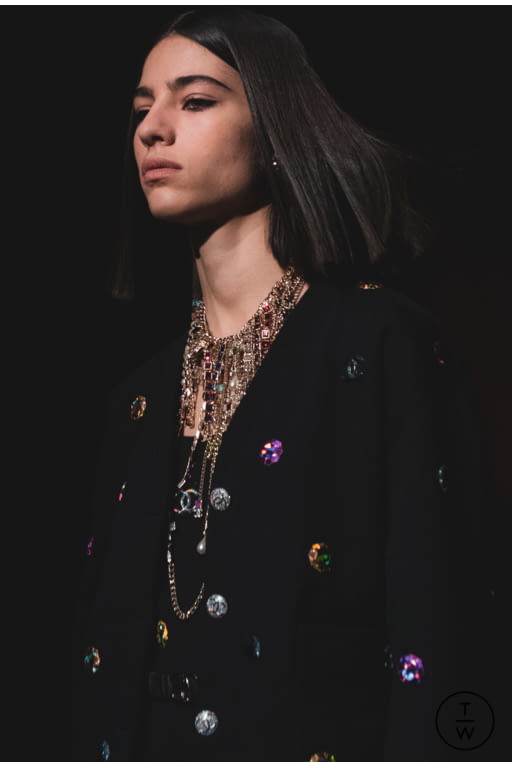 FW21 Chanel Look 14
