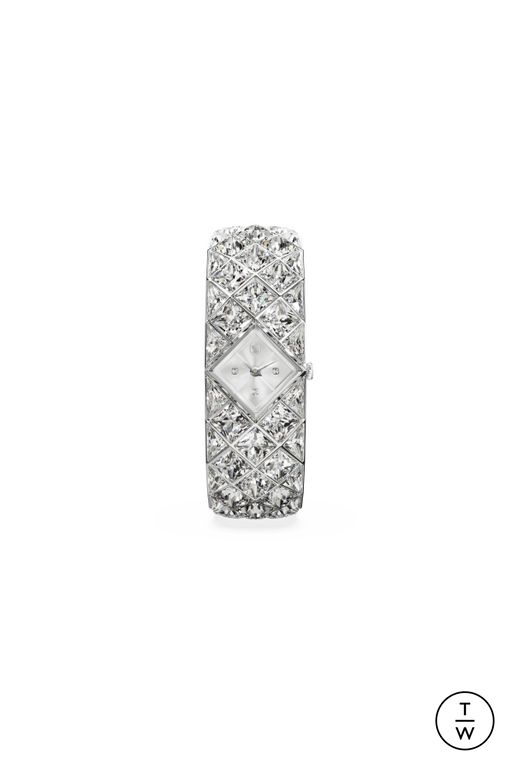 FW25 Swarovski Look 42
