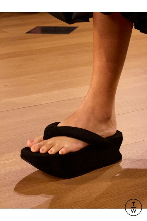 SS26 Balenciaga Look 17