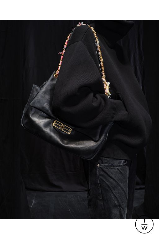 FW25 Balenciaga Look 28