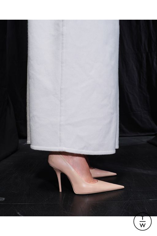 FW25 Balenciaga Look 31
