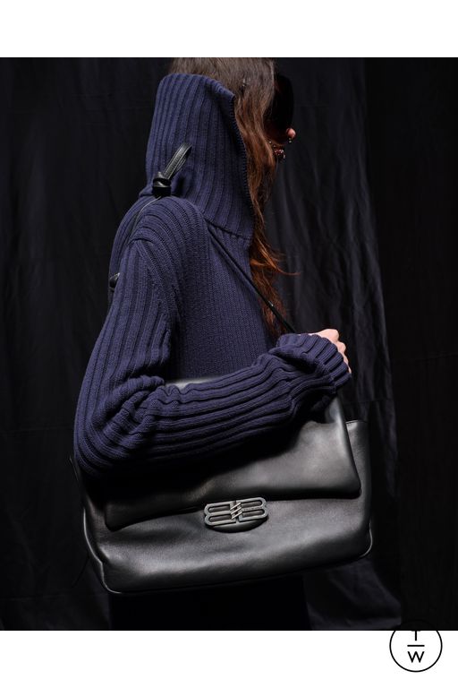 FW25 Balenciaga Look 33