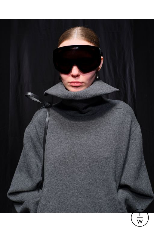 FW25 Balenciaga Look 35