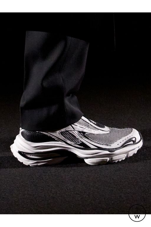 FW26 Balenciaga Look 29