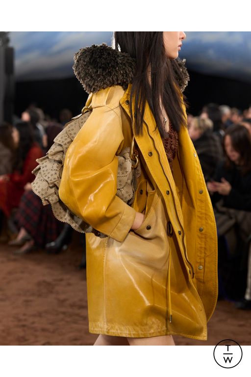 SS26 Burberry Look 2