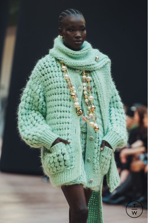 FW25 Chanel Look 2