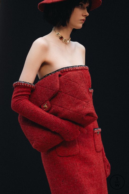 FW25 Chanel Look 17