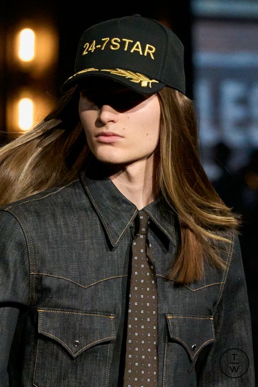 FW25 Dsquared2 Look 18