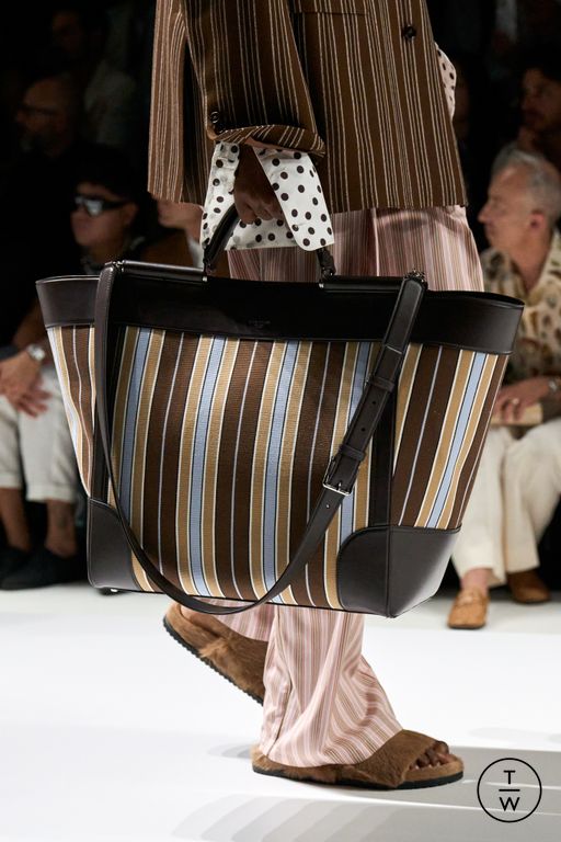 SS26 Dolce & Gabbana Look 24