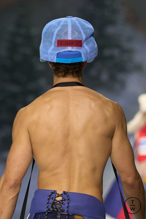 FW26 Dsquared2 Look 11