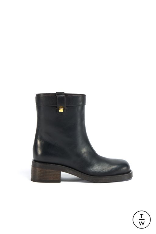 FW25 SKORPIOS Look 24