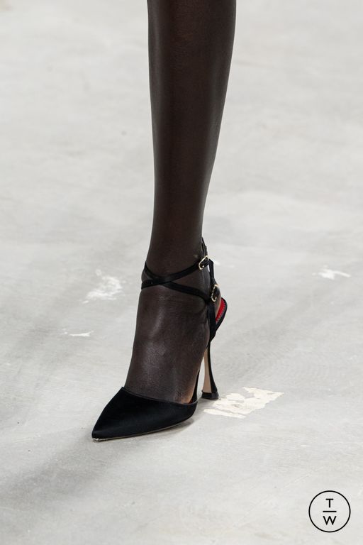 FW25 Carolina Herrera Look 44