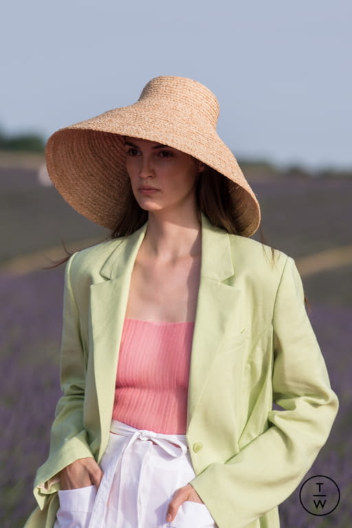 SS20 Jacquemus Look 26