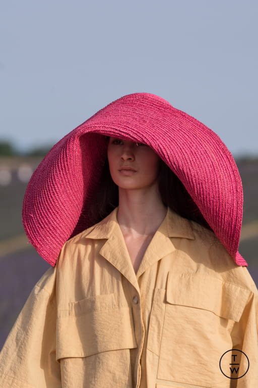 SS20 Jacquemus Look 27