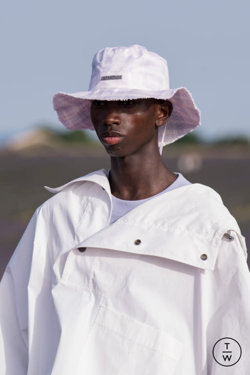 SS20 Jacquemus Look 25