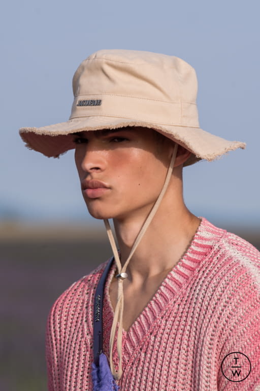 SS20 Jacquemus Look 27