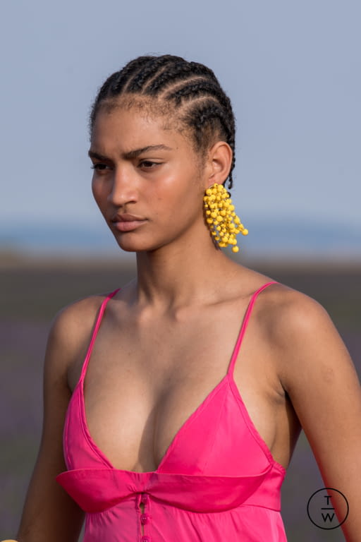 SS20 Jacquemus Look 34
