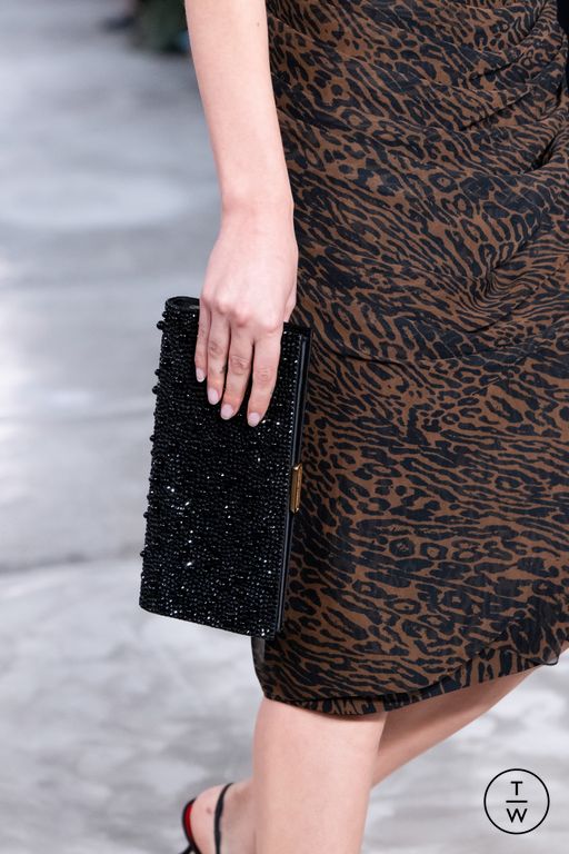 FW26 Carolina Herrera Look 39