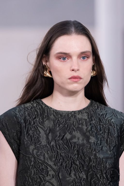 FW26 Carolina Herrera Look 50