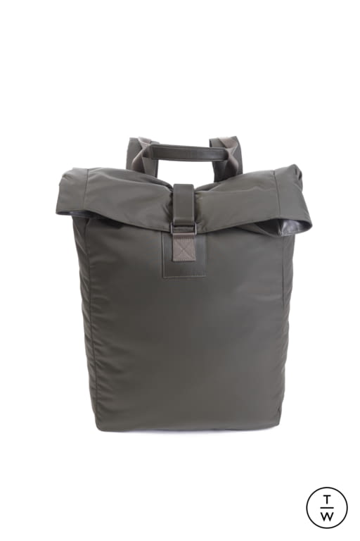 F/W 17 Diesel Black Gold Look 3