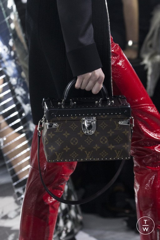 F/W 16 Louis Vuitton Look 12