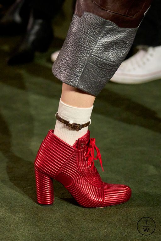 RS27 Louis Vuitton Look 9