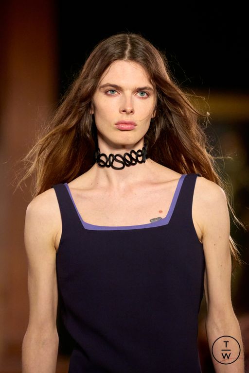 RS27 Louis Vuitton Look 44