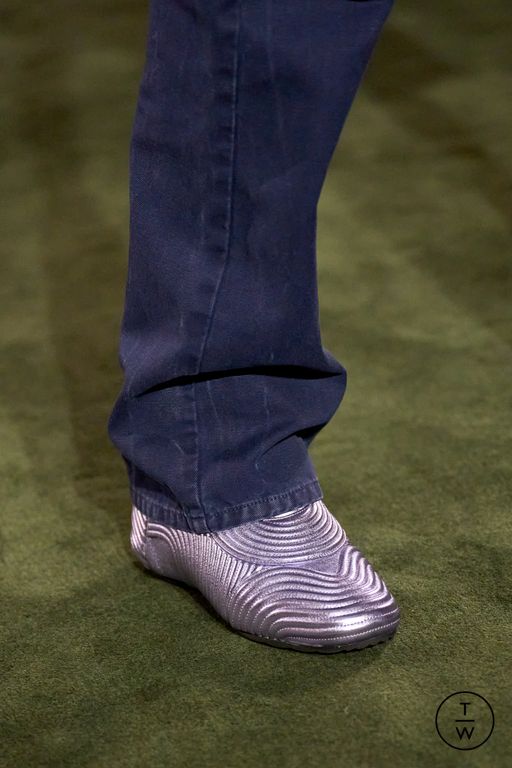 RS27 Louis Vuitton Look 66