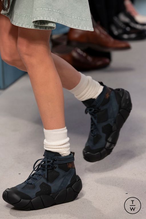 FW25 Louis Vuitton Look 42