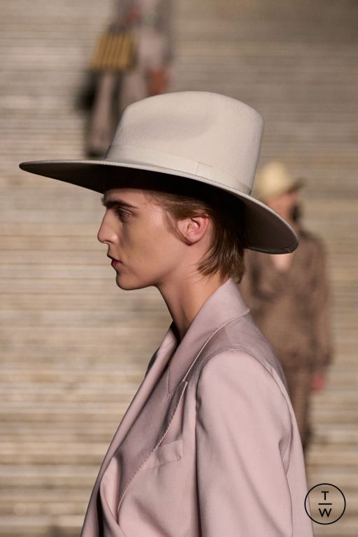 RS 26 Max Mara Look 10