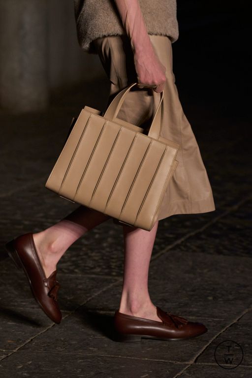 RS 26 Max Mara Look 20