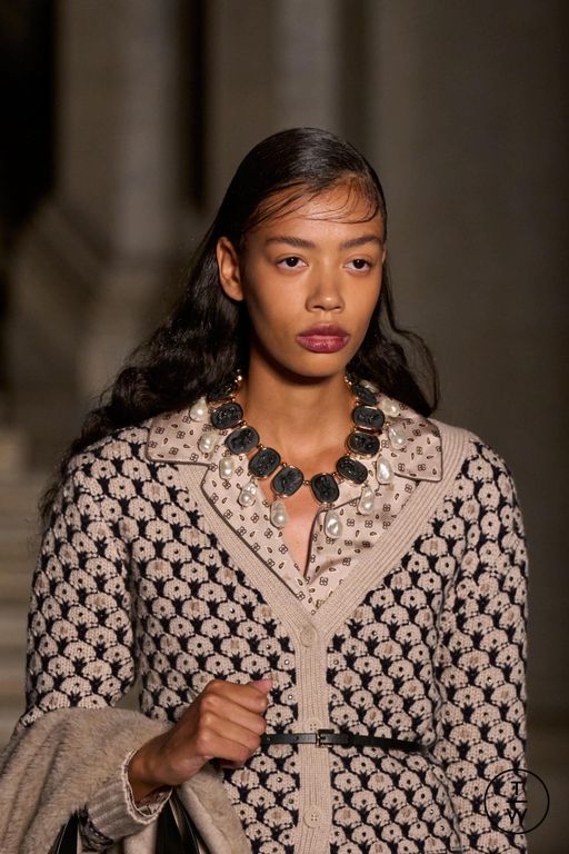 RS 26 Max Mara Look 23