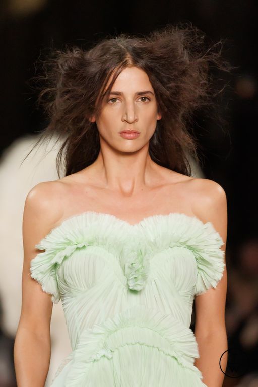 FW25 McQueen Look 30