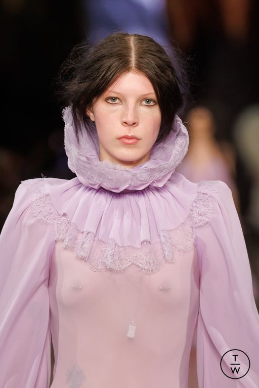 FW25 McQueen Look 32