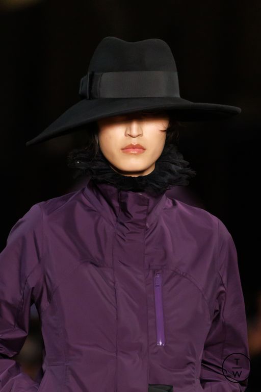FW25 McQueen Look 32