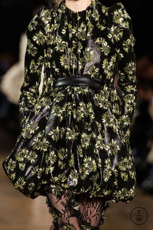 FW25 McQueen Look 57