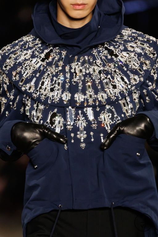 FW25 McQueen Look 64