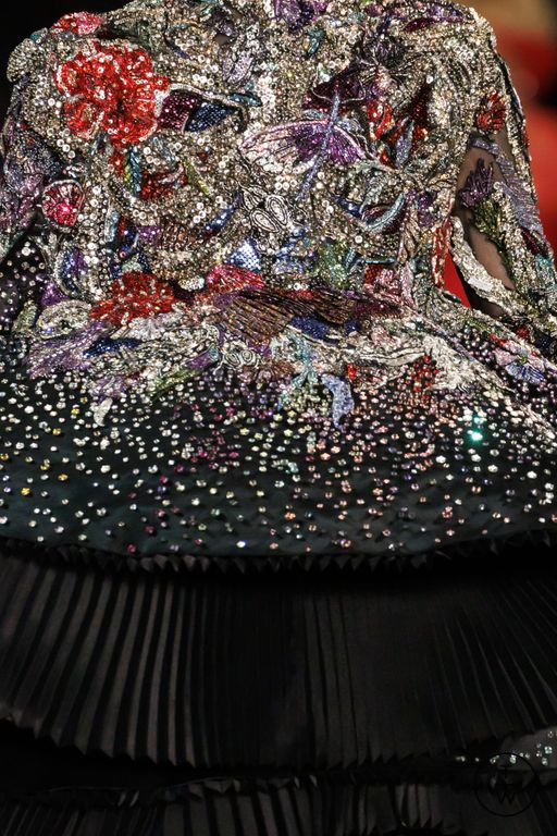 FW25 McQueen Look 73