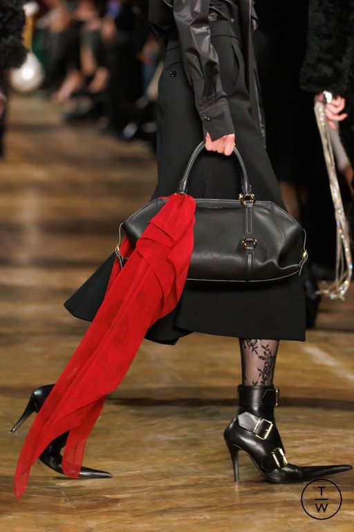 FW25 McQueen Look 79